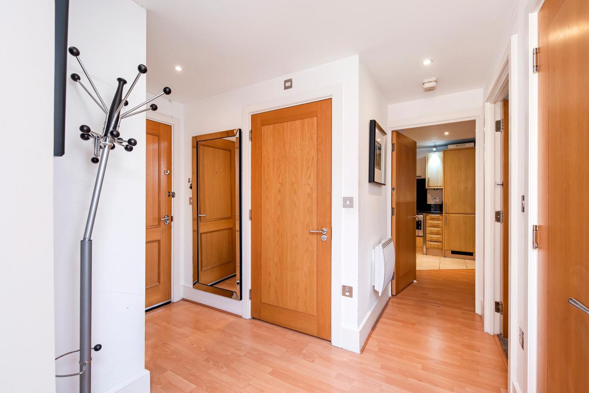 Central 2 Bed With Large Terrace Лондон Екстериор снимка