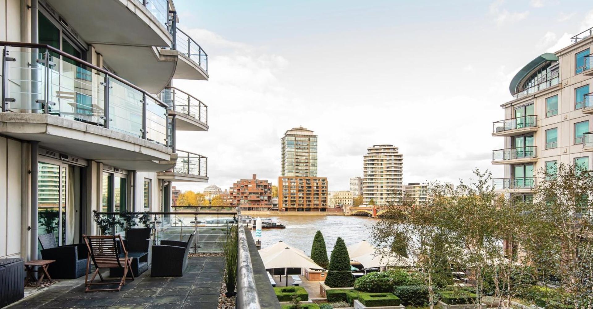 Central 2 Bed With Large Terrace Лондон Екстериор снимка